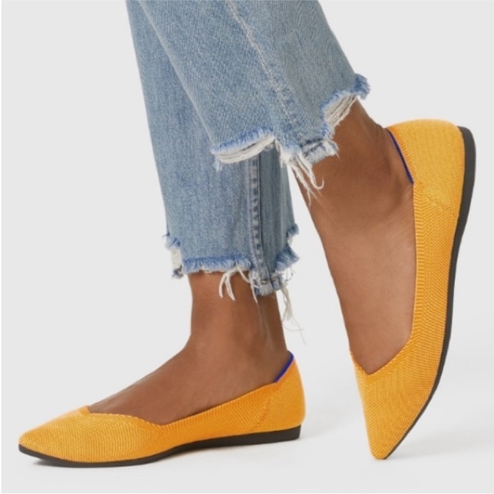 Like New Rothy's The Point flats in Marigold mustard yellow, size 7 - Picture 3 of 14